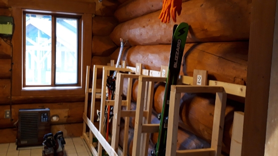 Ski drying room